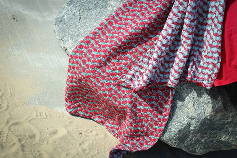 Bandolera Cherries Ultra Red Green
